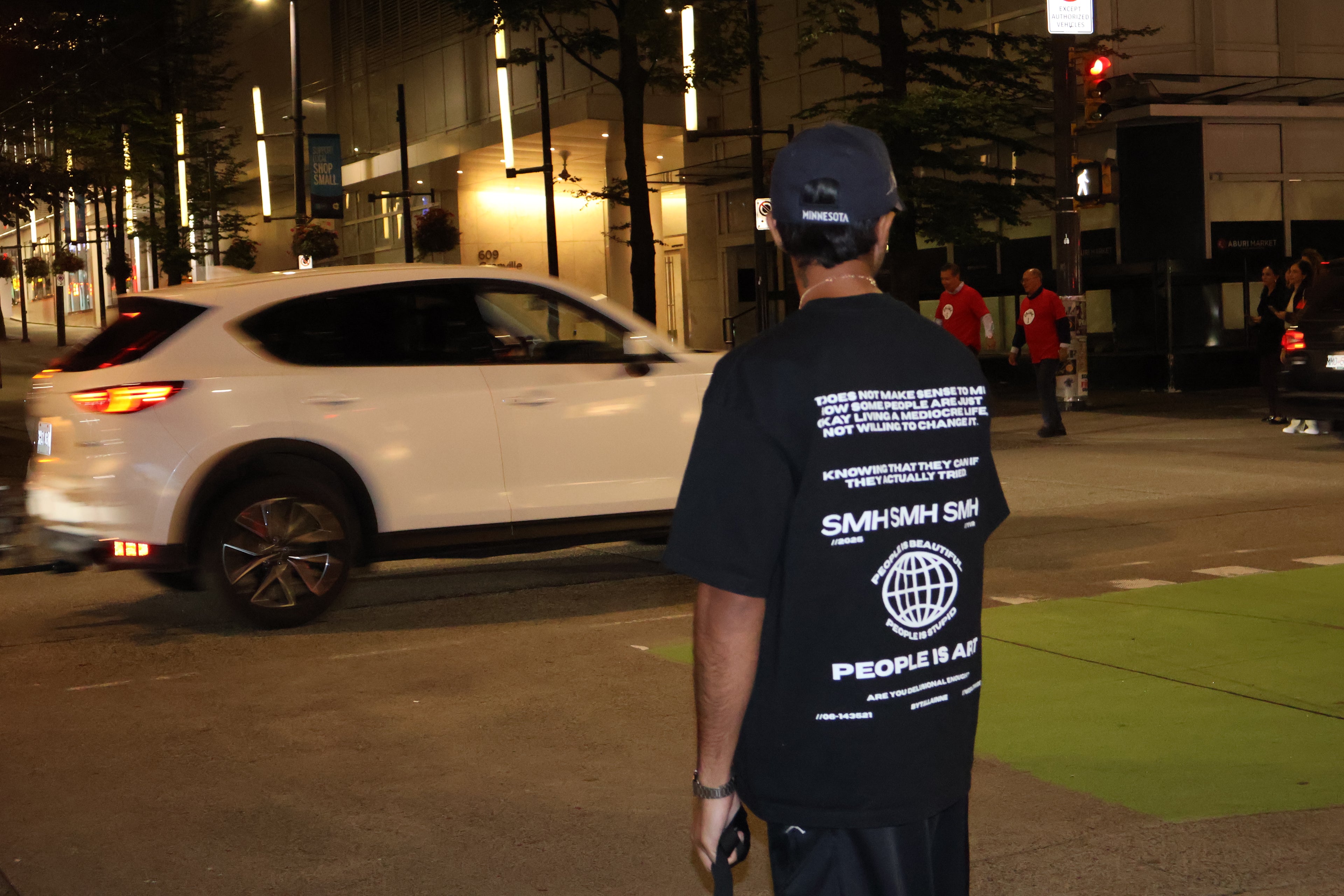BYTALLAINNE SMH TEE.